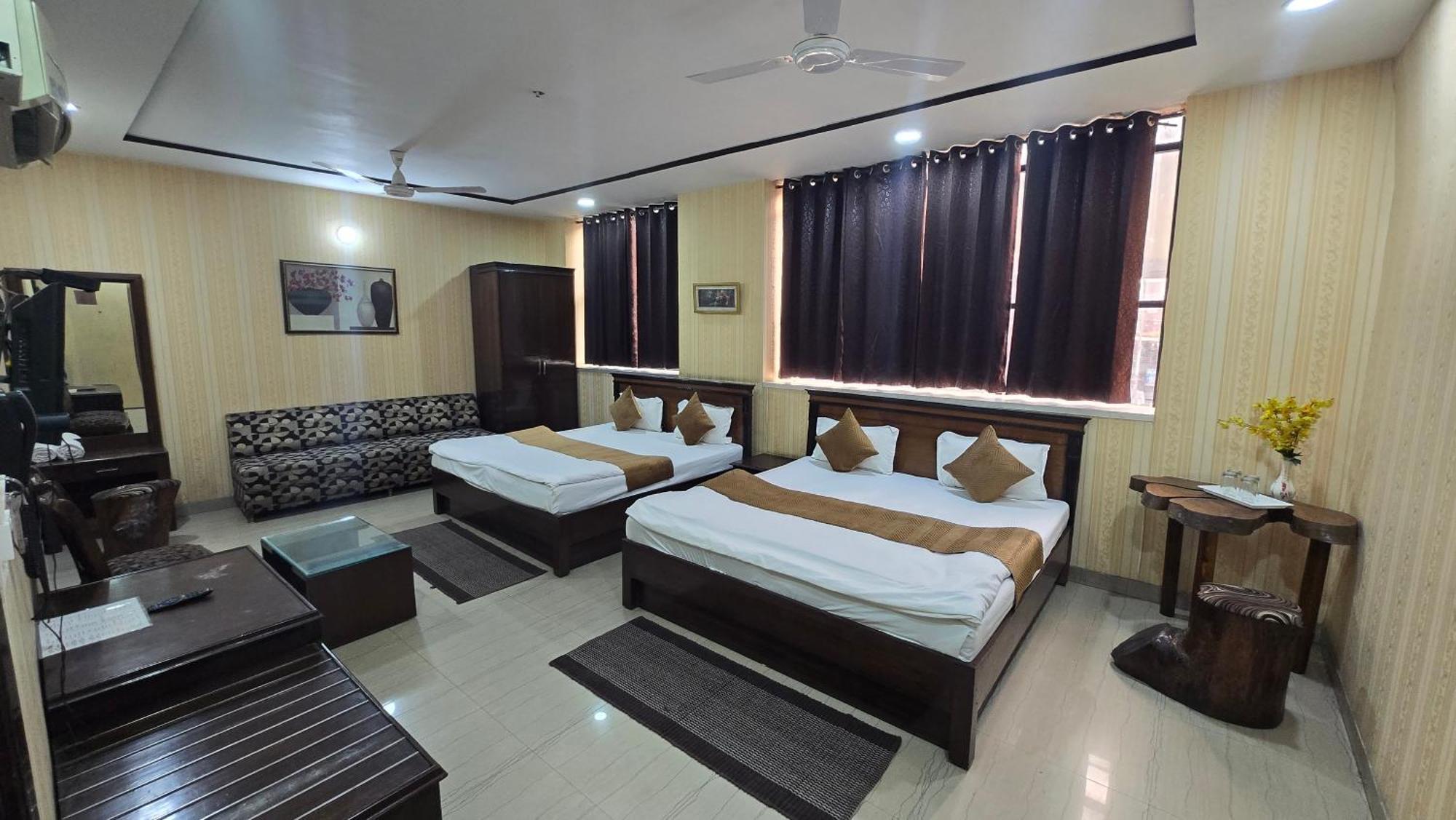 Hotel Amritsar Inn Eksteriør billede